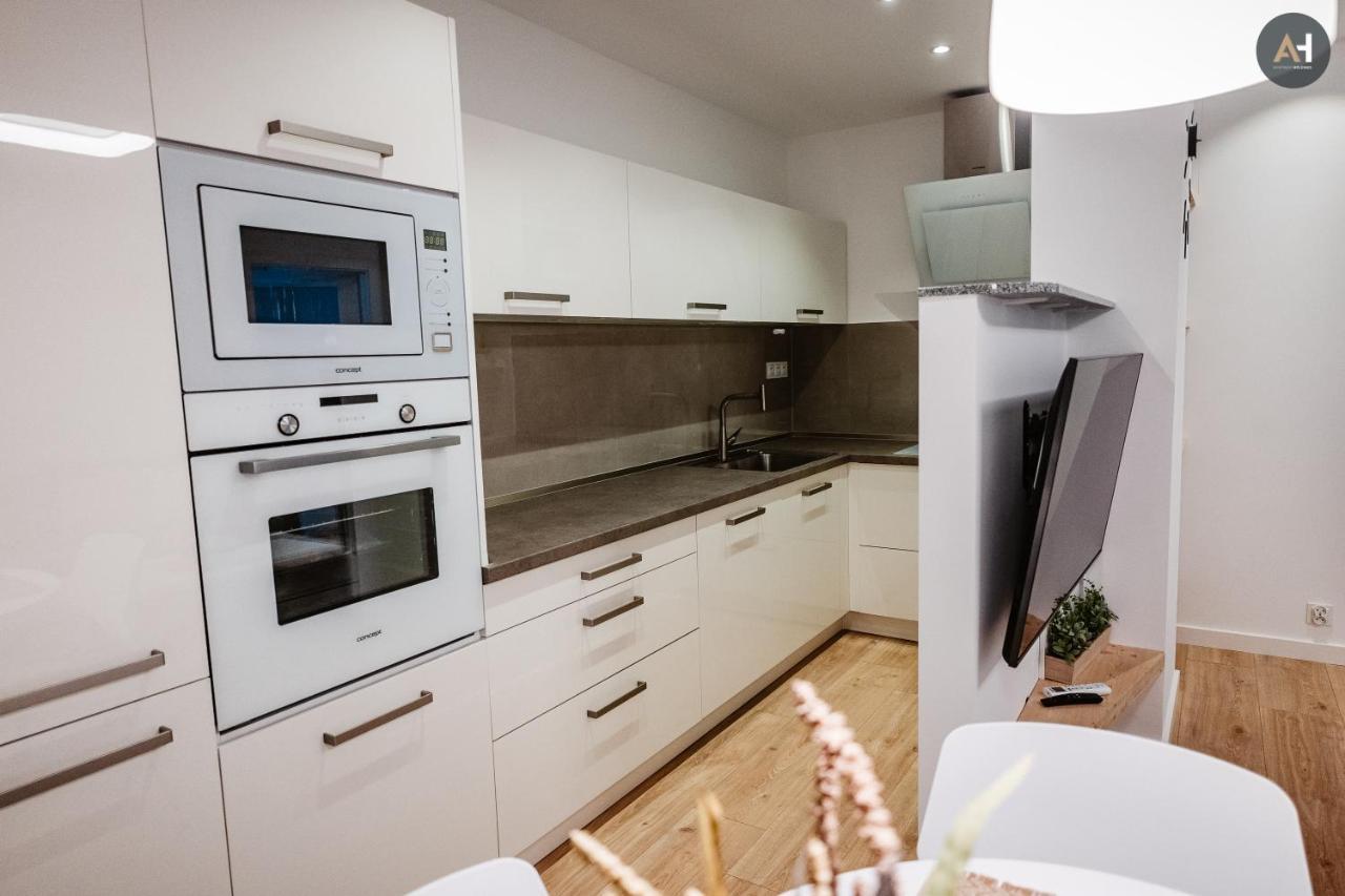 Ah Park Angelinum Apartment Kosice Bagian luar foto