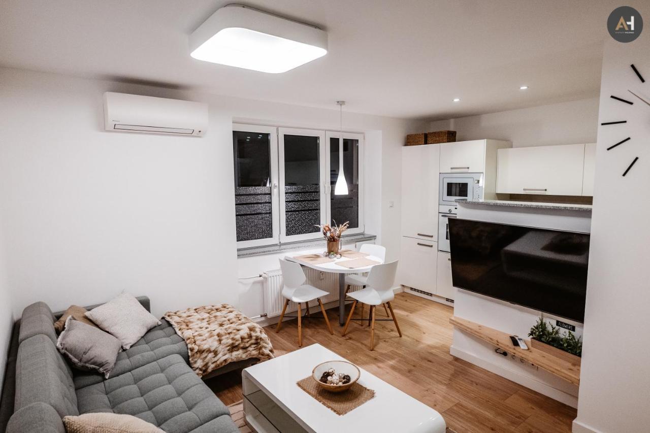 Ah Park Angelinum Apartment Kosice Bagian luar foto