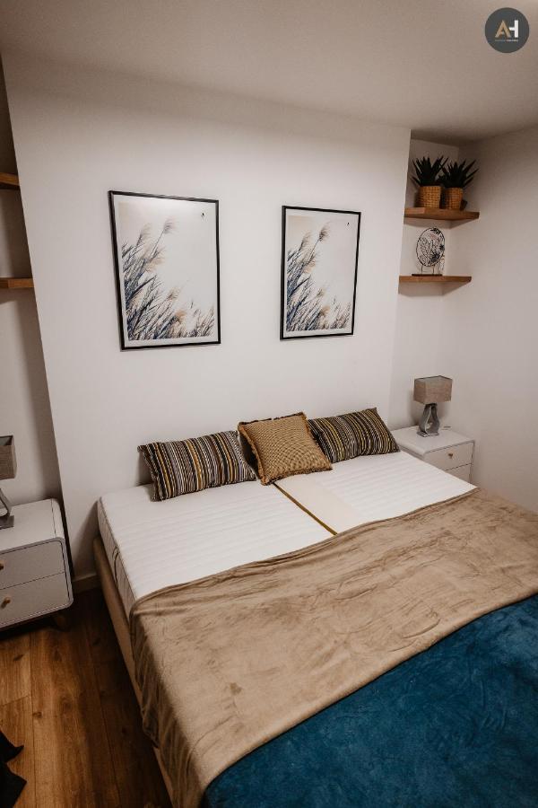 Ah Park Angelinum Apartment Kosice Bagian luar foto