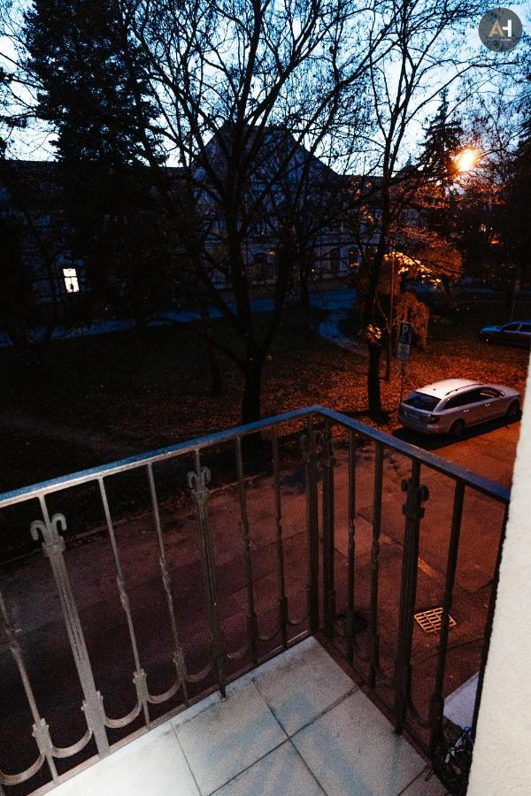 Ah Park Angelinum Apartment Kosice Bagian luar foto