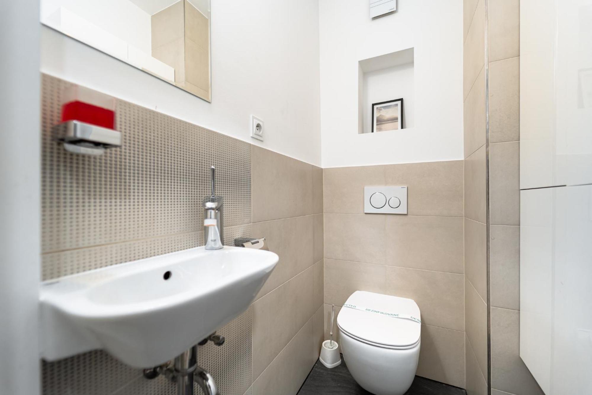 Ah Park Angelinum Apartment Kosice Bagian luar foto